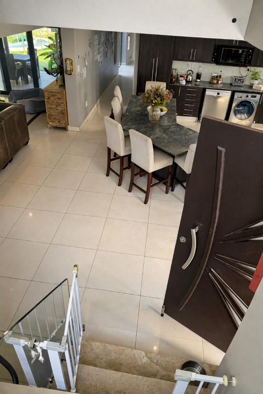 4 Bedroom Property for Sale in Flamingo Vlei Western Cape
